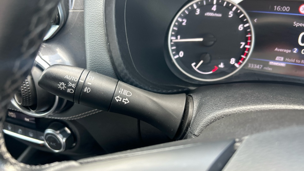 Nissan Juke 1.0 DiG-T N-Connecta 5dr Petrol Hatchback - Image 26