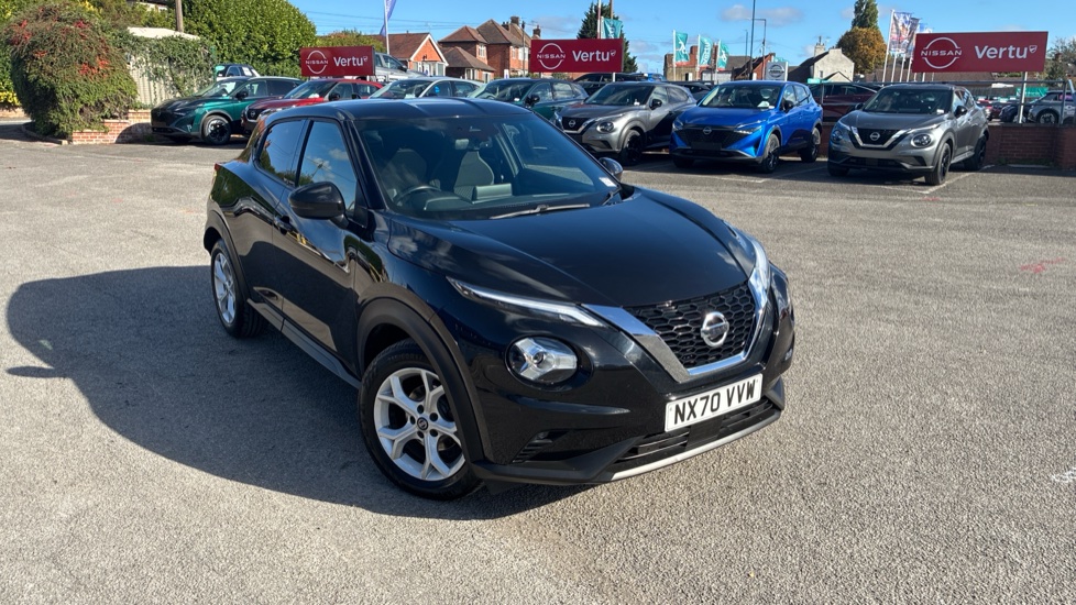 Nissan Juke 1.0 DiG-T N-Connecta 5dr Petrol Hatchback - Image 34