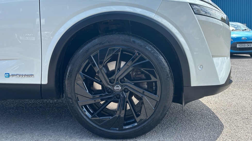 Nissan Qashqai 1.5 E-Power Tekna+ 5dr Auto Hybrid Hatchback - Image 7