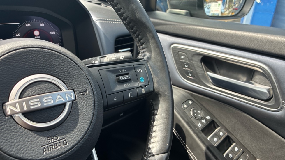 Nissan Qashqai 1.5 E-Power Tekna+ 5dr Auto Hybrid Hatchback - Image 25