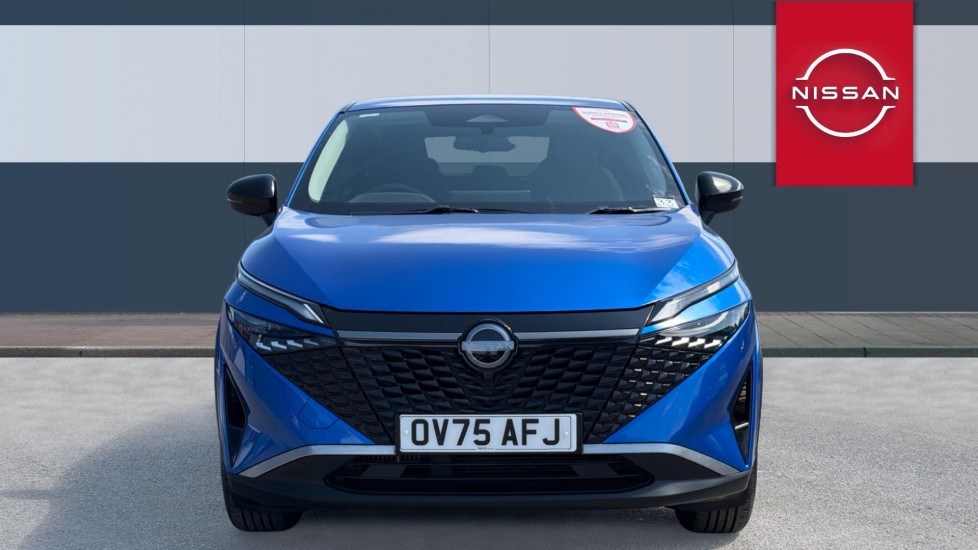 Nissan Qashqai 1.3 DiG-T MH Acenta Premium 5dr Petrol Hatchback - Image 3
