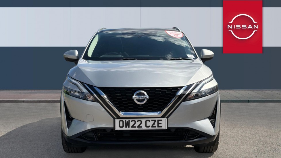 Nissan Qashqai 1.3 DiG-T MH N-Connecta 5dr Petrol Hatchback - Image 3