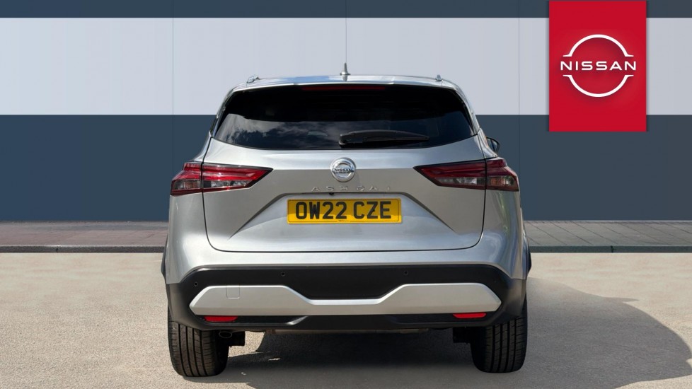 Nissan Qashqai 1.3 DiG-T MH N-Connecta 5dr Petrol Hatchback - Image 6