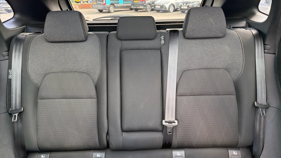 Nissan Qashqai 1.3 DiG-T MH N-Connecta 5dr Petrol Hatchback - Image 15