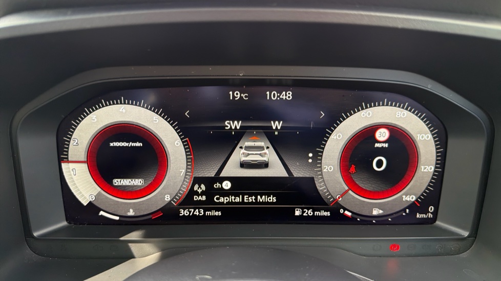 Nissan Qashqai 1.3 DiG-T MH N-Connecta 5dr Petrol Hatchback - Image 18