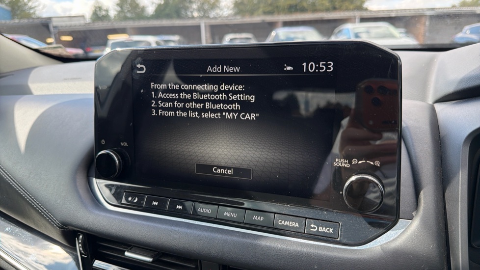 Nissan Qashqai 1.3 DiG-T MH N-Connecta 5dr Petrol Hatchback - Image 40