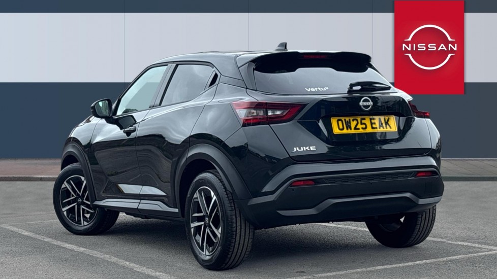 Nissan Juke 1.0 DiG-T N-Connecta 5dr Petrol Hatchback - Image 2