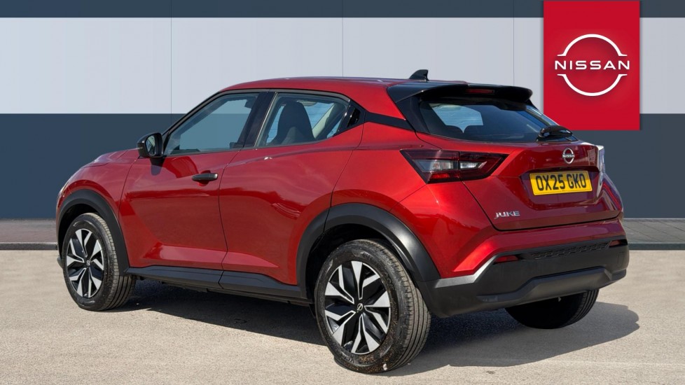 Nissan Juke 1.0 DiG-T Acenta Premium 5dr DCT Petrol Hatchback - Image 2