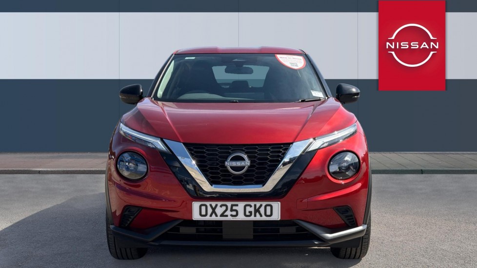 Nissan Juke 1.0 DiG-T Acenta Premium 5dr DCT Petrol Hatchback - Image 3