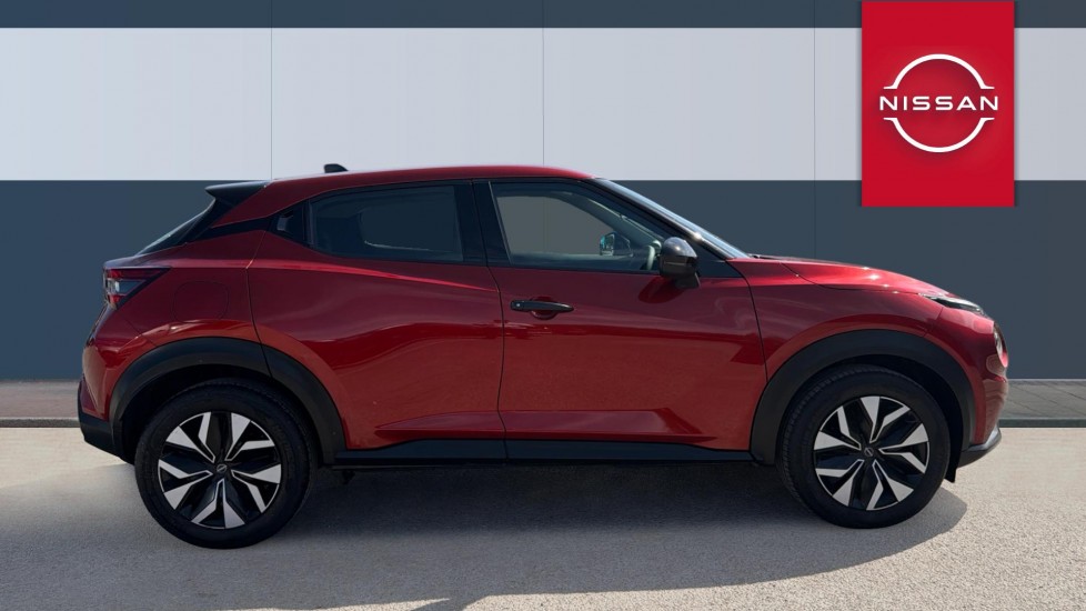 Nissan Juke 1.0 DiG-T Acenta Premium 5dr DCT Petrol Hatchback - Image 5
