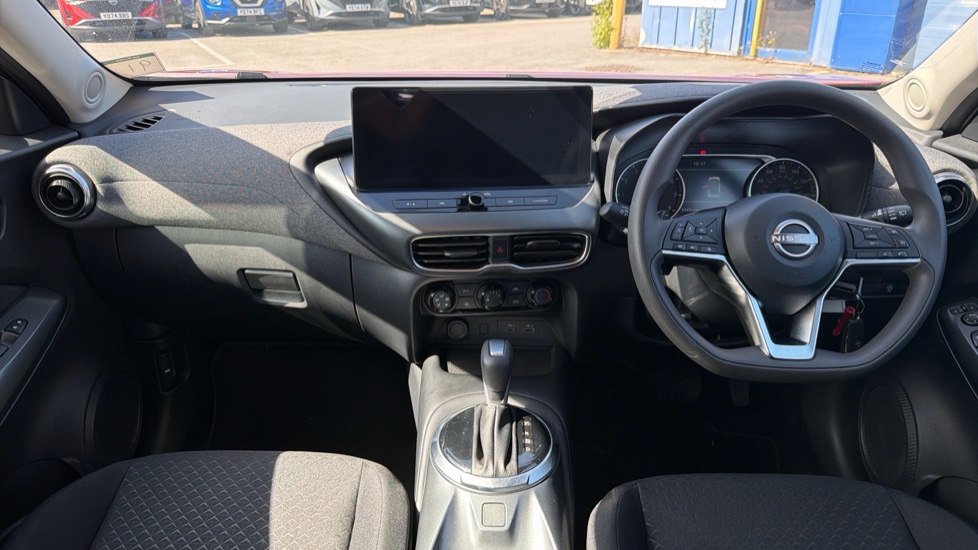 Nissan Juke 1.0 DiG-T Acenta Premium 5dr DCT Petrol Hatchback - Image 10