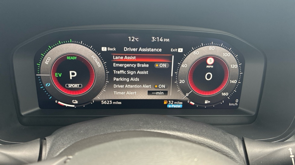 Nissan Juke 1.6 Hybrid N-Connecta 5dr Auto Hybrid Hatchback - Image 28