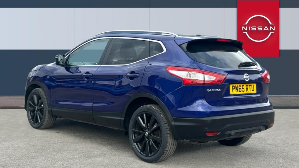 Nissan Qashqai 1.6 DiG-T Tekna [Non-Panoramic] 5dr Petrol Hatchback - Image 2
