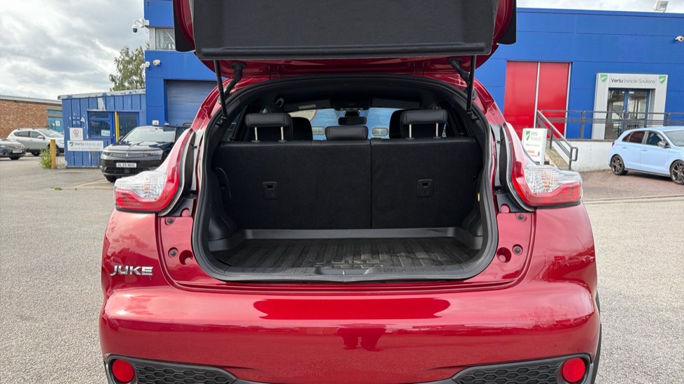 Nissan Juke 1.5 dCi Tekna 5dr Diesel Hatchback - Image 4