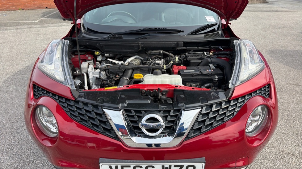 Nissan Juke 1.5 dCi Tekna 5dr Diesel Hatchback - Image 8