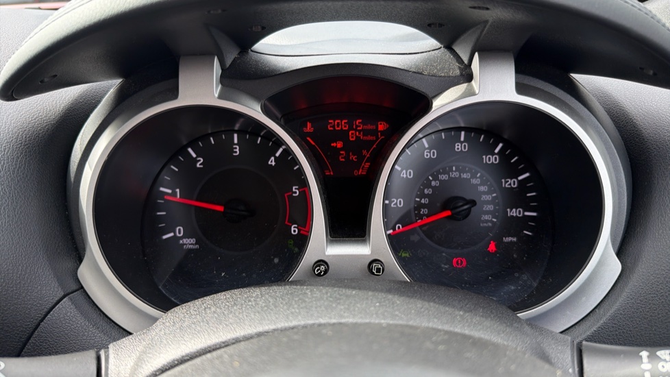 Nissan Juke 1.5 dCi Tekna 5dr Diesel Hatchback - Image 18