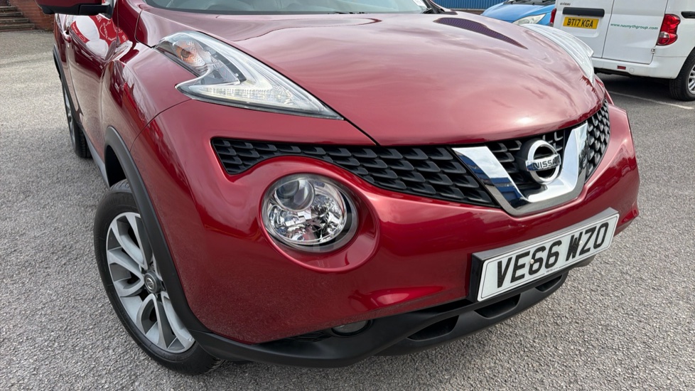 Nissan Juke 1.5 dCi Tekna 5dr Diesel Hatchback - Image 22