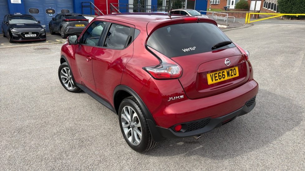 Nissan Juke 1.5 dCi Tekna 5dr Diesel Hatchback - Image 26