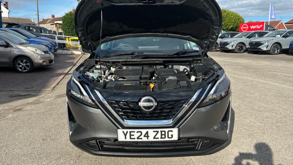 Nissan Qashqai 1.5 E-Power N-Connecta 5dr Auto Hybrid Hatchback - Image 8
