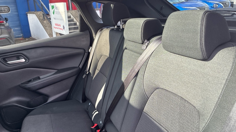 Nissan Qashqai 1.5 E-Power N-Connecta 5dr Auto Hybrid Hatchback - Image 16