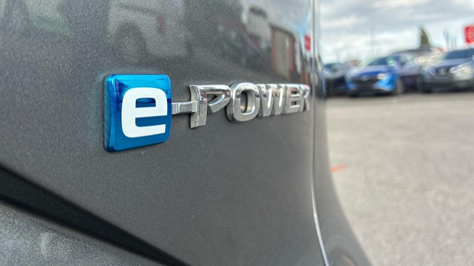 Nissan Qashqai 1.5 E-Power N-Connecta 5dr Auto Hybrid Hatchback - Image 28
