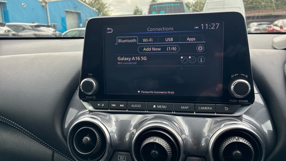 Nissan Juke 1.6 Hybrid N-Connecta 5dr Auto Hybrid Hatchback - Image 24
