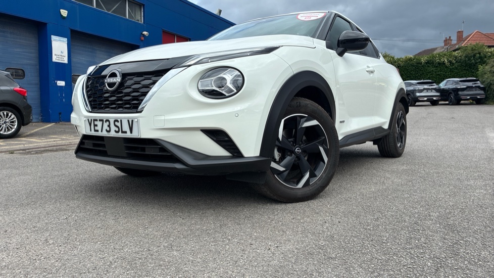 Nissan Juke 1.6 Hybrid N-Connecta 5dr Auto Hybrid Hatchback - Image 33