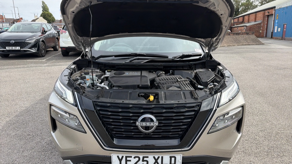 Nissan X-Trail 1.5 E-Power 204 Tekna 5dr Xtronic Hybrid Station Wagon - Image 8