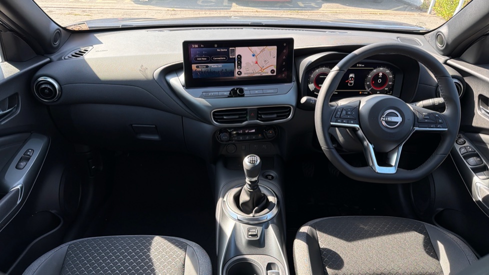 Nissan Juke 1.0 DiG-T N-Connecta 5dr Petrol Hatchback - Image 10