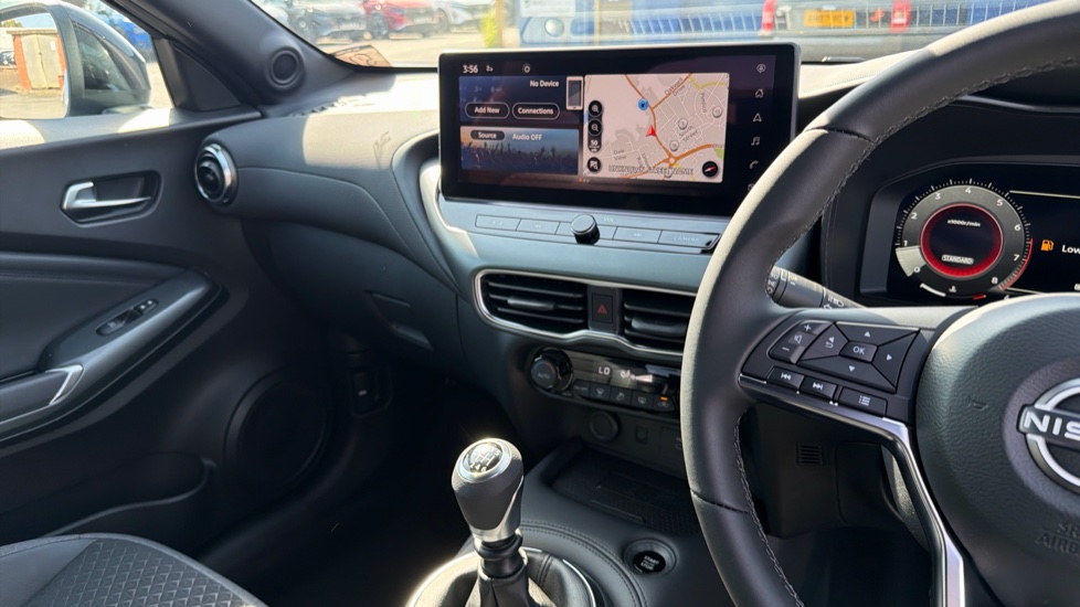 Nissan Juke 1.0 DiG-T N-Connecta 5dr Petrol Hatchback - Image 14