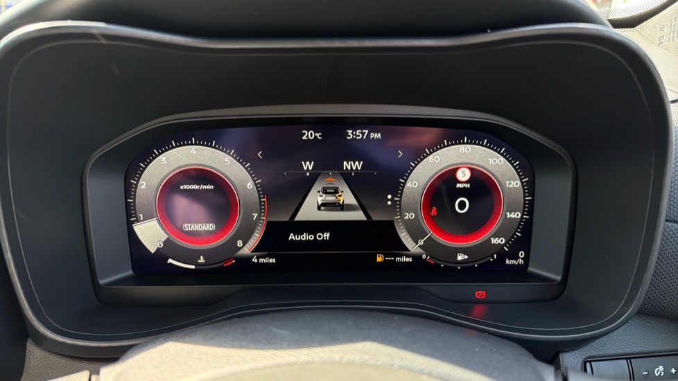 Nissan Juke 1.0 DiG-T N-Connecta 5dr Petrol Hatchback - Image 18