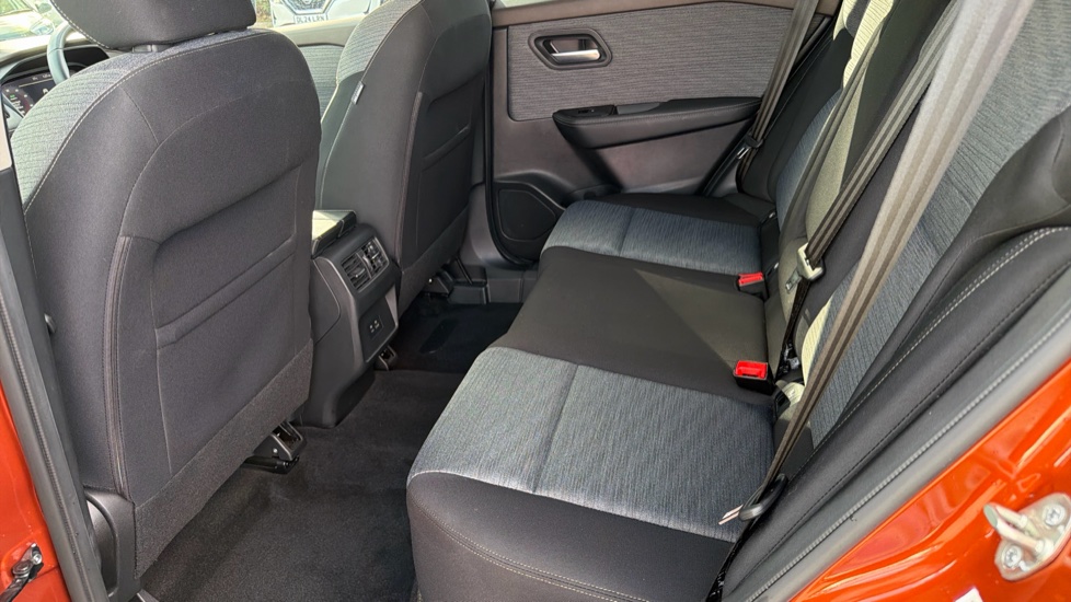 Nissan X-Trail 1.5 E-Power 204 N-Connecta 5dr Xtronic Hybrid Station Wagon - Image 16
