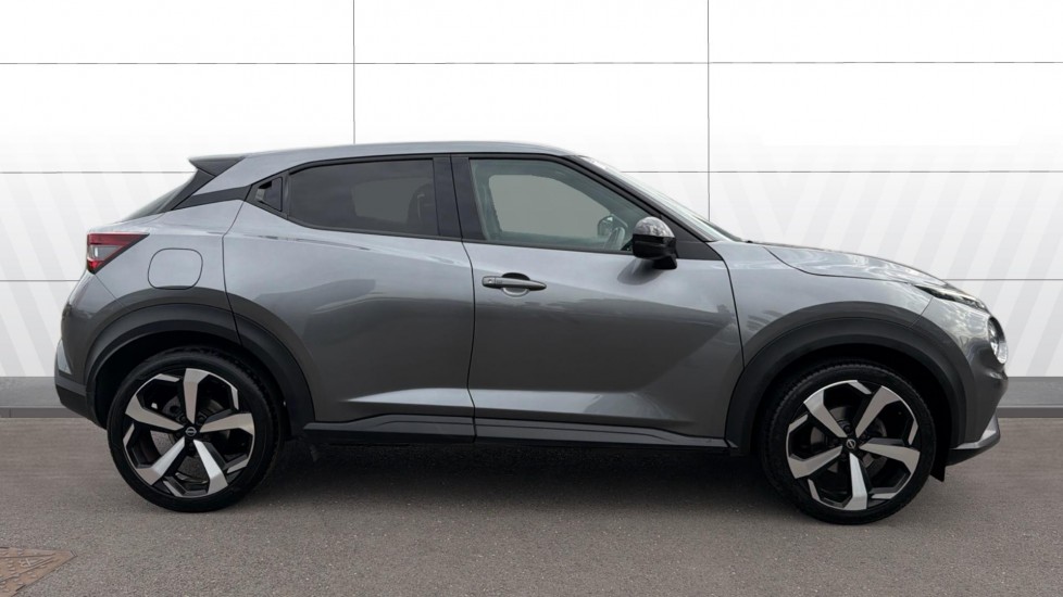 Nissan Juke 1.0 DiG-T 114 Tekna 5dr Petrol Hatchback - Image 5