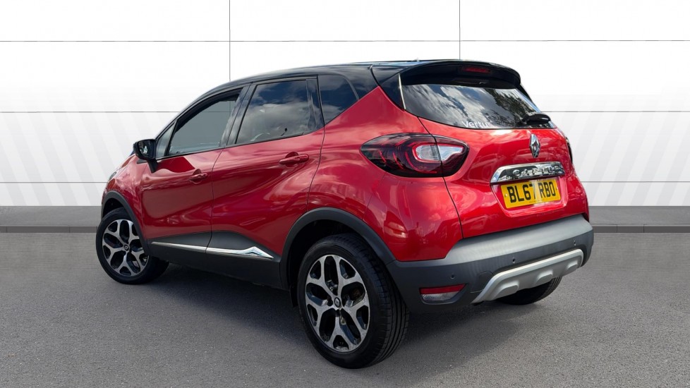 Renault Captur 0.9 TCE 90 Signature X Nav 5dr Petrol Hatchback - Image 2