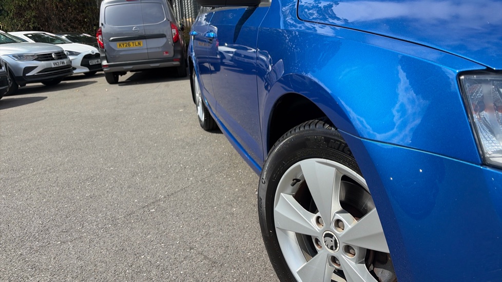 Skoda Octavia 1.4 TSI 150 SE L 5dr Petrol Estate - Image 8