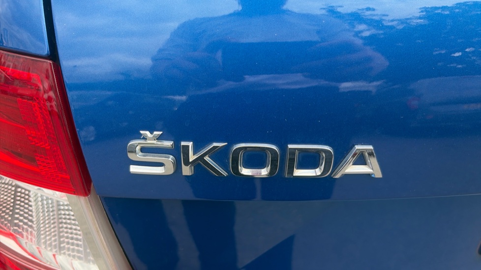 Skoda Octavia 1.4 TSI 150 SE L 5dr Petrol Estate - Image 49
