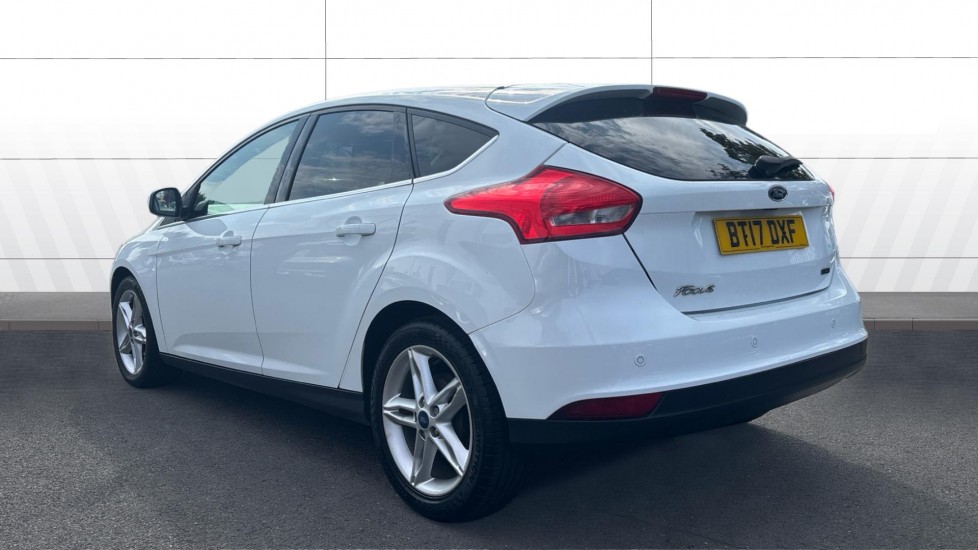 Ford Focus 1.0 EcoBoost Zetec Edition 5dr Petrol Hatchback - Image 2