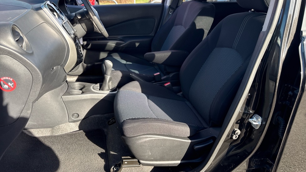 Nissan Note 1.2 Acenta Premium 5dr Petrol Hatchback - Image 26