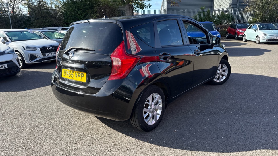 Nissan Note 1.2 Acenta Premium 5dr Petrol Hatchback - Image 36