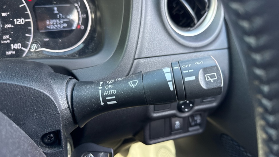 Nissan Note 1.2 Acenta Premium 5dr Petrol Hatchback - Image 39