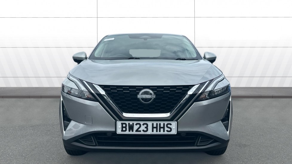 Nissan Qashqai 1.3 DiG-T MH 158 Acenta Premium 5dr Xtronic Petrol Hatchback - Image 3