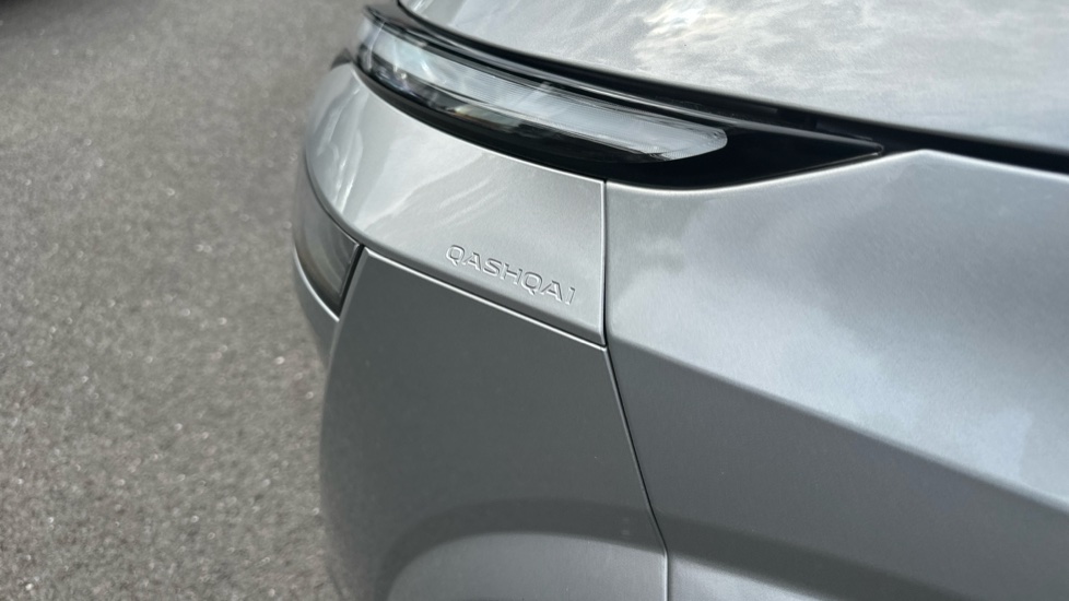 Nissan Qashqai 1.3 DiG-T MH 158 Acenta Premium 5dr Xtronic Petrol Hatchback - Image 20