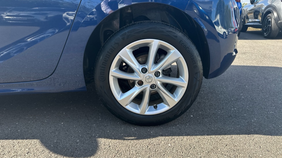 Vauxhall Corsa 1.2 Turbo Elite 5dr Petrol Hatchback - Image 33