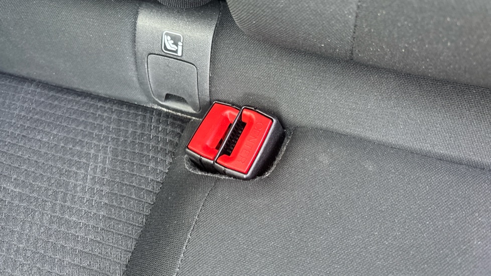 Nissan Qashqai 1.3 DiG-T MH 158 N-Connecta 5dr Xtronic Petrol Hatchback - Image 17