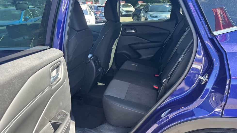 Nissan Qashqai 1.5 E-Power N-Connecta 5dr Auto Hybrid Hatchback - Image 16