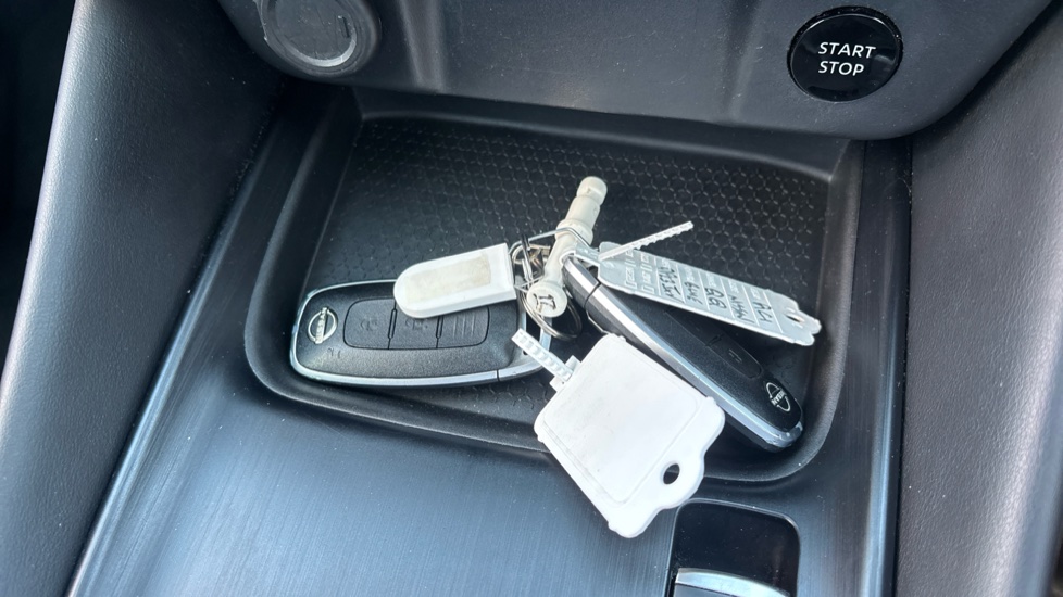 Nissan Qashqai 1.5 E-Power N-Connecta 5dr Auto Hybrid Hatchback - Image 20