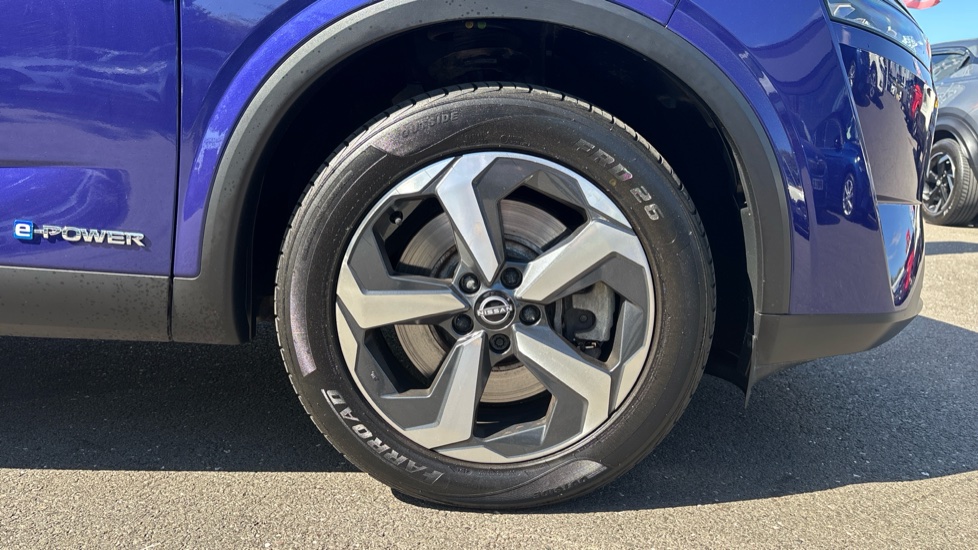 Nissan Qashqai 1.5 E-Power N-Connecta 5dr Auto Hybrid Hatchback - Image 23