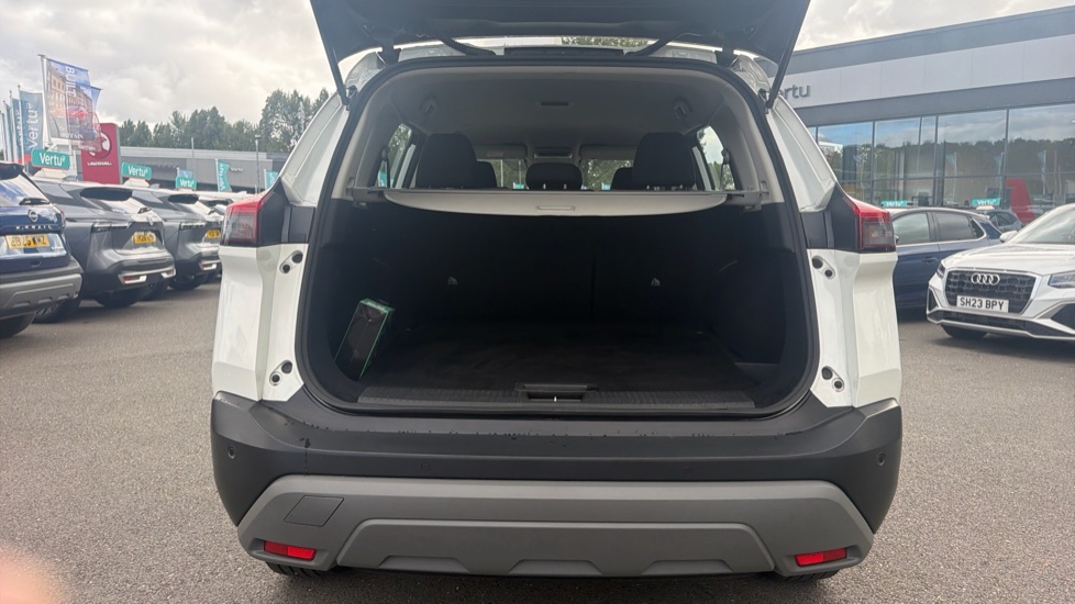 Nissan X-Trail 1.5 E-Power 204 Acenta Premium 5dr Xtronic Hybrid Station Wagon - Image 4