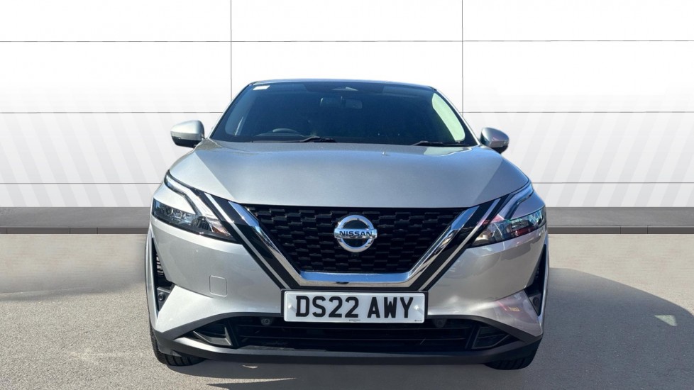 Nissan Qashqai 1.3 DiG-T MH N-Connecta 5dr Petrol Hatchback - Image 3