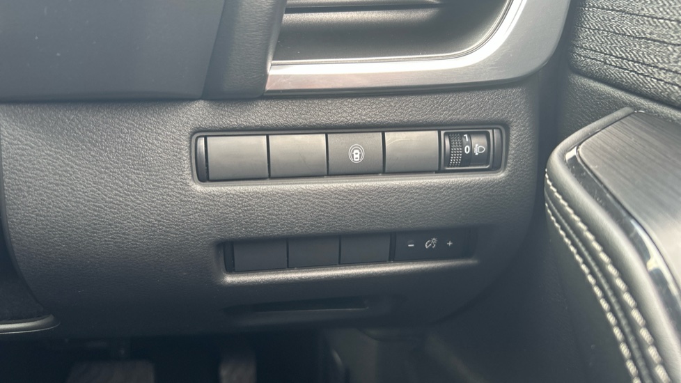 Nissan X-Trail 1.5 E-Power 204 Acenta Premium 5dr Xtronic Hybrid Station Wagon - Image 28
